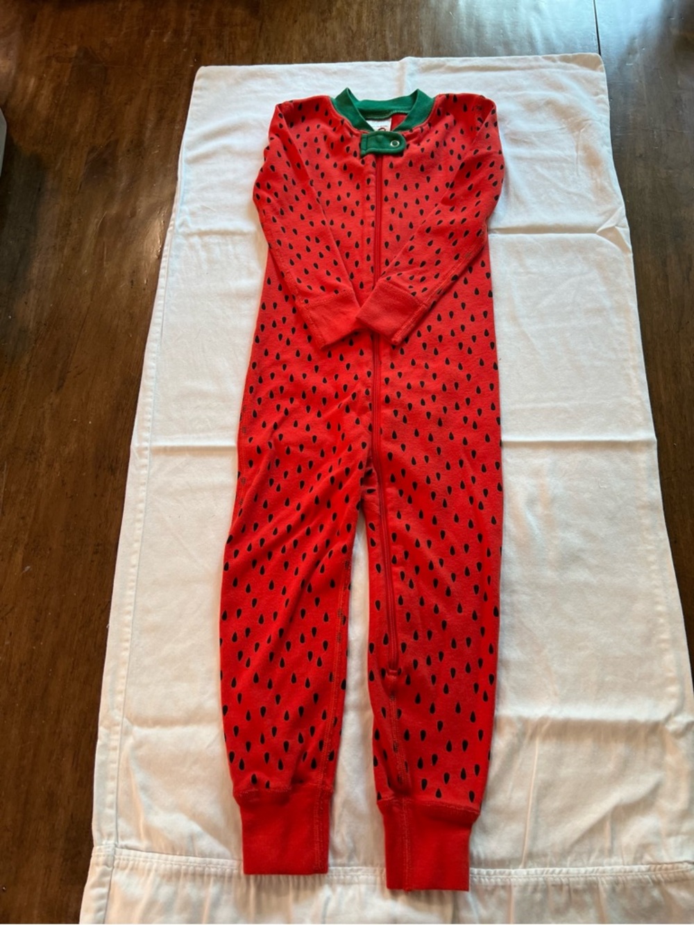 Hanna Andersson Red Watermelon Print One-Piece Zippered PJs with Green Trim 3T